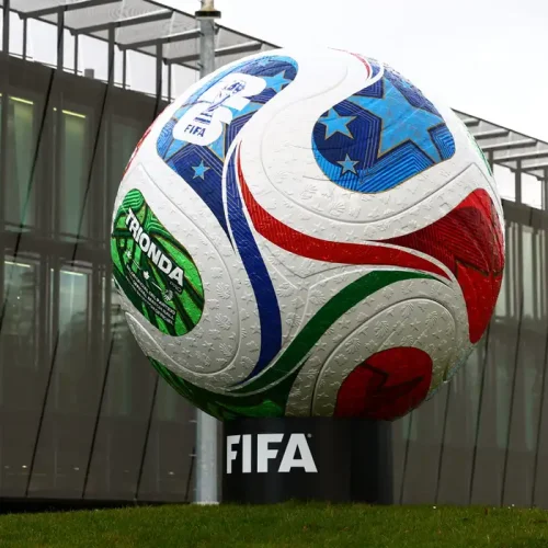 Copa do Mundo 2026: confira todos os grupos da competição. Torneio terá início no dia 11 de junho do próximo ano
