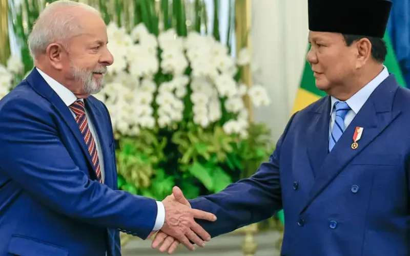 Brasil e Indonésia firmam acordos; Lula confirma candidatura em 2026. Presidentes prometem novos encontros para ampliar cooperação