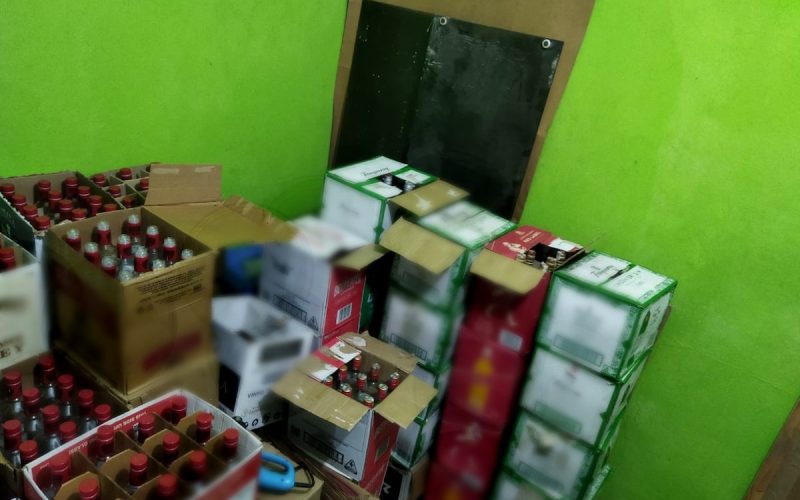 Quantidade de metanol encontrado em cada garrafa de bebida é ‘absurda’, diz polícia científica de SP