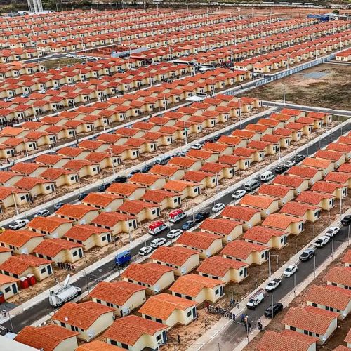 Caixa prevê financiar 80 mil moradias com novo programa imobiliário. Nova política deve ser anunciada nesta sexta-feira (10) pelo governo