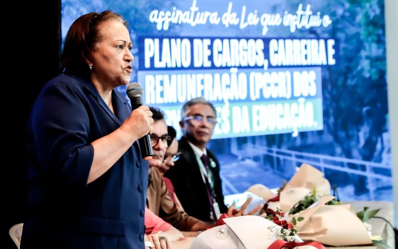 Governo do RN sanciona Plano de Cargos, Carreira e Remuneração dos funcionários da Educação
