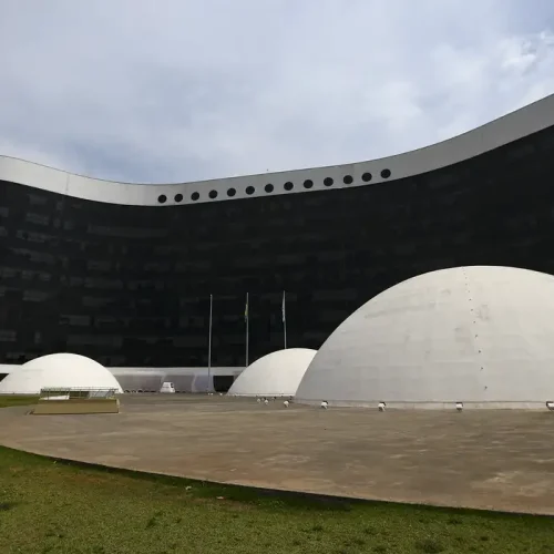 TSE aprova por unanimidade criação do partido Missão. País passa a ter 30 legendas autorizadas a disputar eleições em 2026