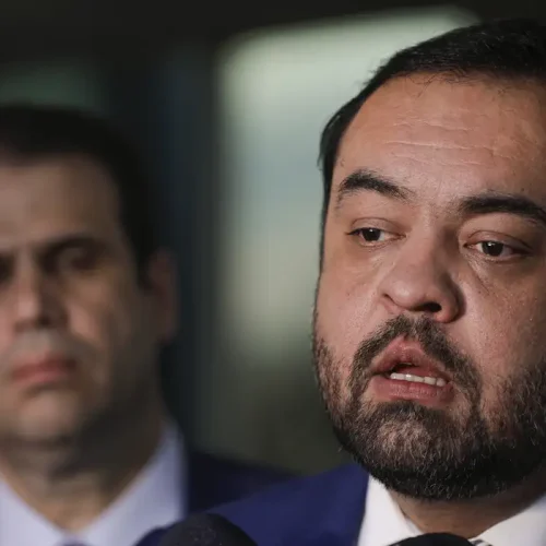 Ministra do TSE vota pela cassação do governador Cláudio Castro. Relatora pediu inelegibilidade por 8 anos e novas eleições no estado