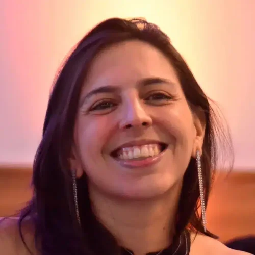 QUIOSQUES DA PRAIA DA REDINHA SERÃO RECONSTRUÍDOS. Natália Bonavides garante R$ 1,2 milhão para reconstrução de quiosques na Redinha