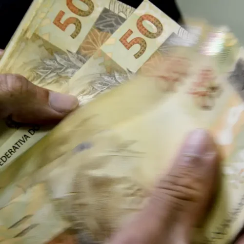 BC fecha cerco a contas-bolsão e regulamenta serviços bancários. Instituições serão responsáveis por operações bancárias terceirizadas